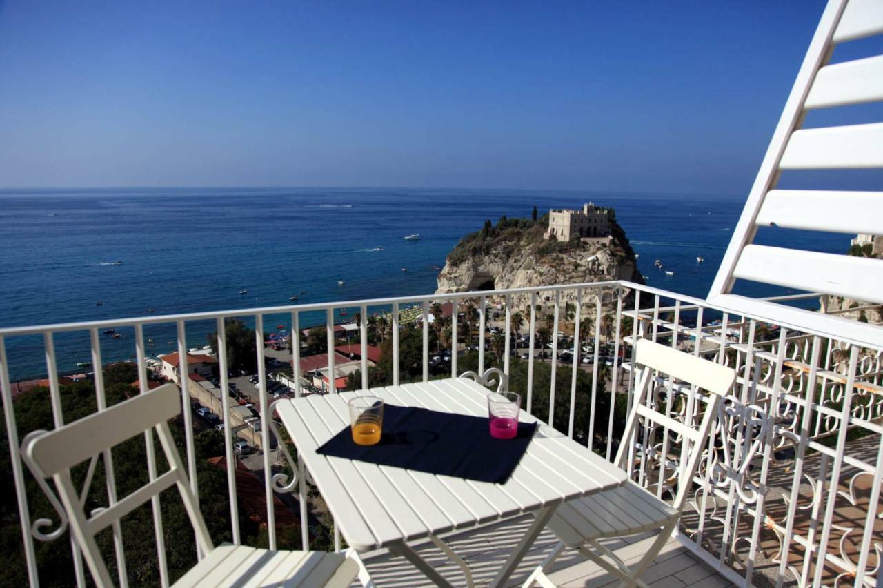 Le Tolde Del Corallone Aparthotel Tropea Buitenkant foto